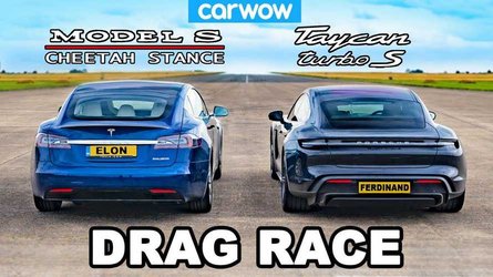 Watch Tesla Model S Raven With Cheetah Race Porsche Taycan Turbo S