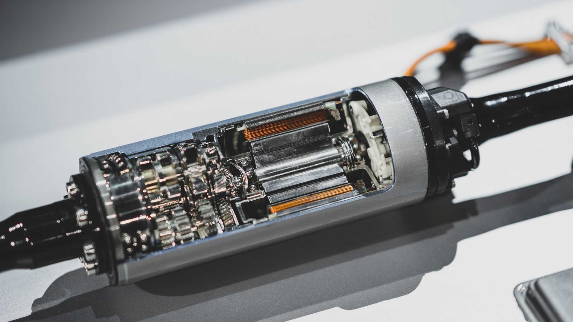 Стабилитрон 12 вольт схема включения. Экономическое развитие франции в 1920. Схема установки стабилизатора автомобиля. Методы стабилизации частоты генераторов. Стабилизация хх.