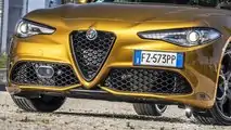 Nuova BMW Serie 4 Coupé vs Alfa Romeo Giulia, sfida di frontali