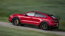 Porsche Cayenne GTS Coupé (2020) nel test