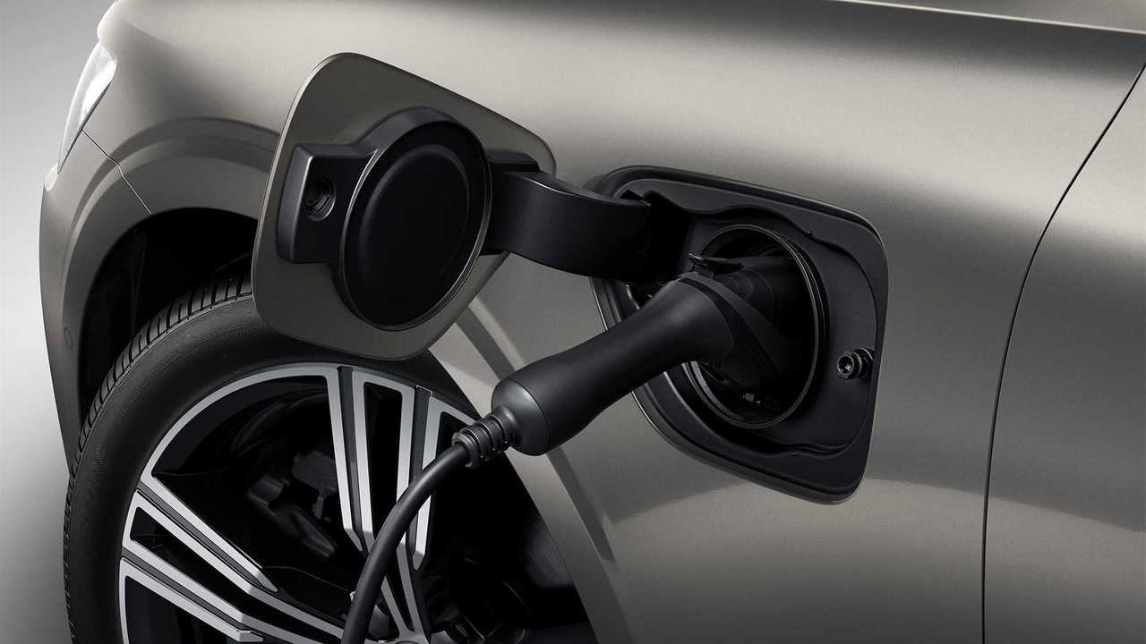 Volvo V60 T6 Twin Engine AWD (2019)