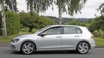 2021 VW Golf GTE spy photo