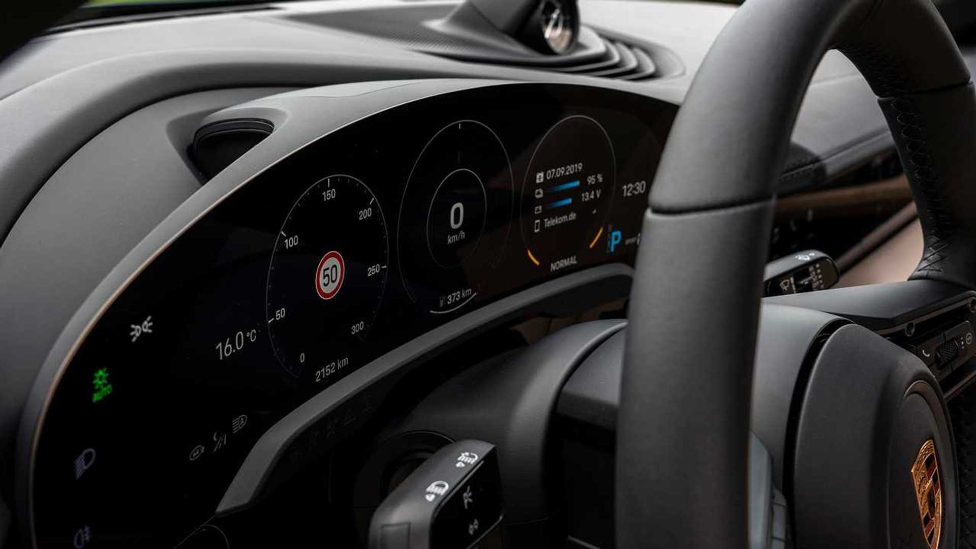 2020 포르쉐 타이칸 터보 S [데이터주의] | 인스티즈