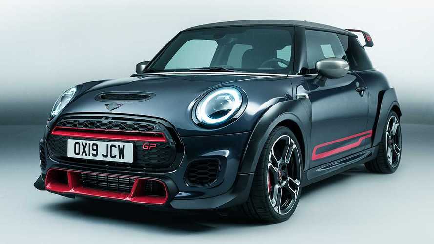 Nuova MINI John Cooper Works GP, un go-kart da 306 CV