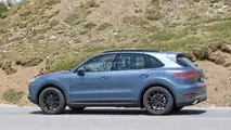 Porsche Cayenne Spy Photo
