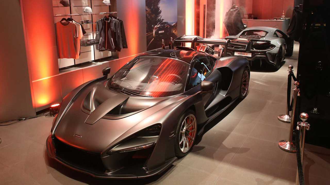 McLaren Senna and 600LT in Beirut