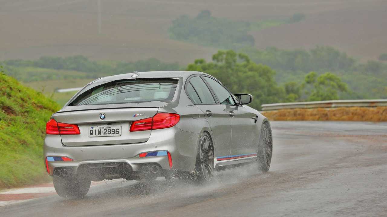 Comparativo: BMW M5 x Audi RS6 x Porsche Panamera