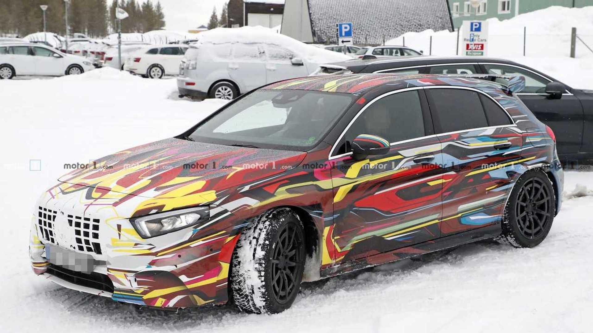 2020-mercedes-amg-a45-spy-photo.jpg