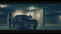 Mercedes GLA nel video di Alex Britti e Bianca Atzei