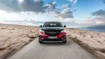 Opel Grandland X Hybrid4