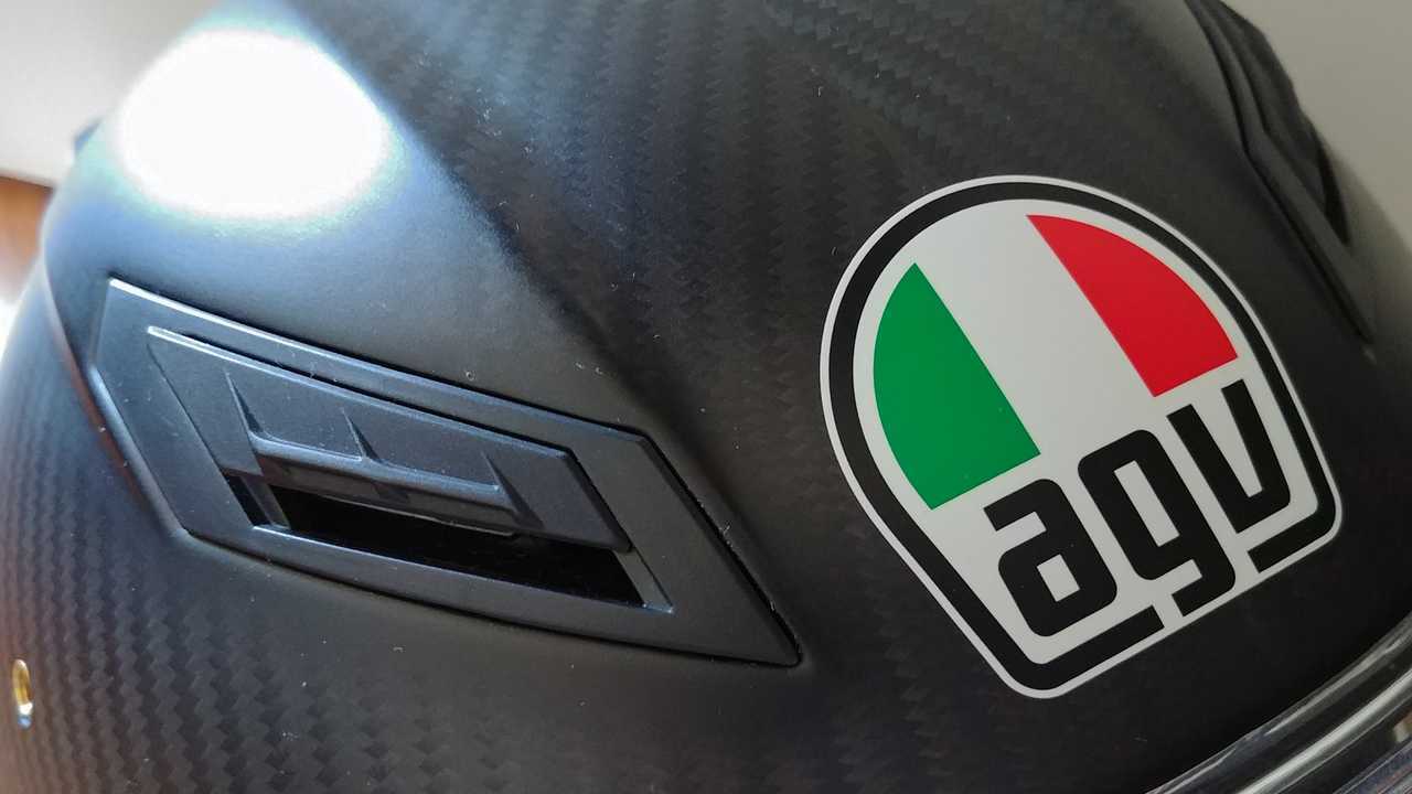 AGV AX9 Carbon Edition