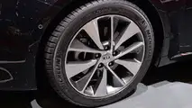 Kia Optima Sportswagon live in Geneva