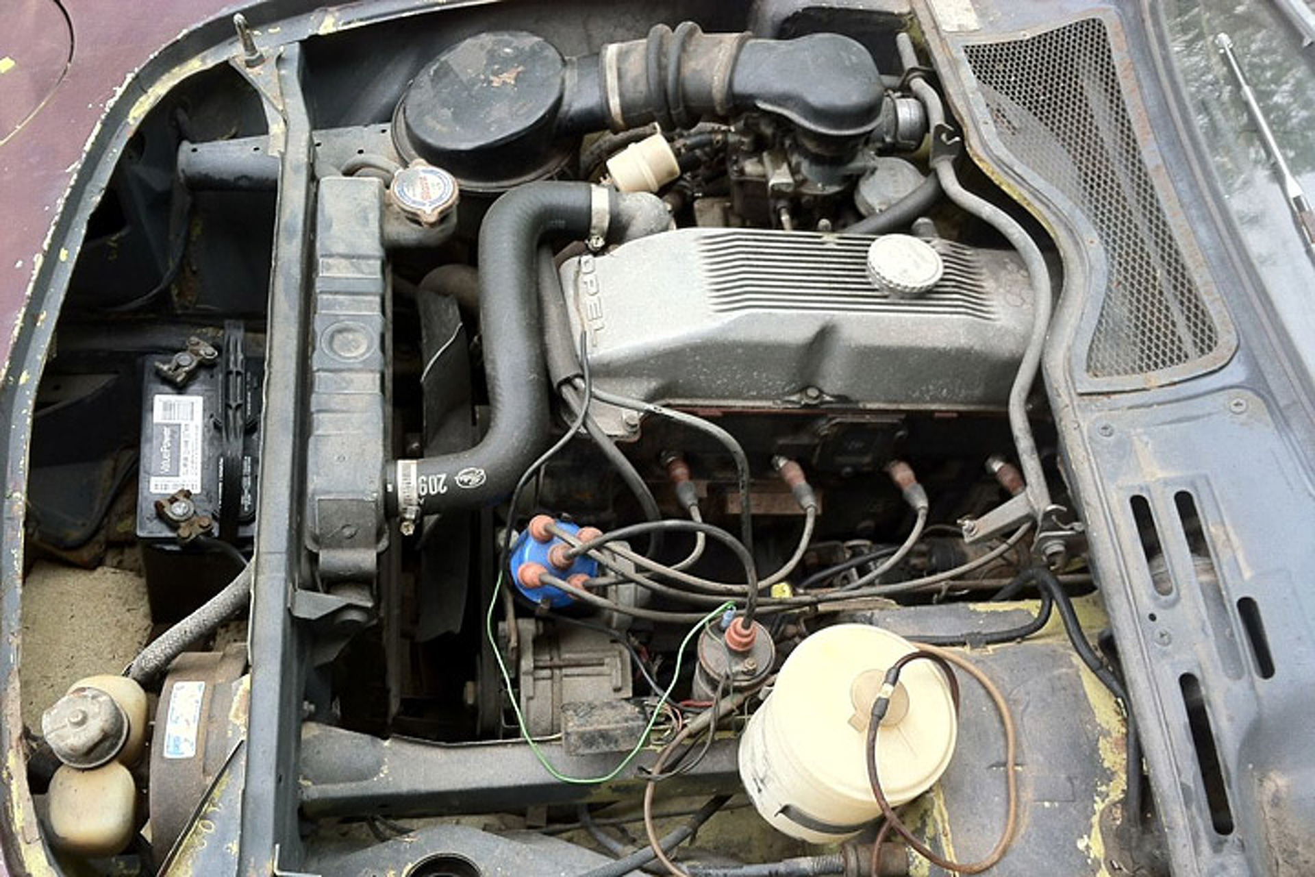 It’s Not a Baby Corvette, It’s a Barn Find Opel GT