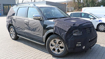 Kia Mohave spy shots