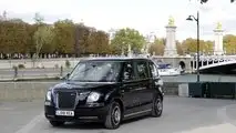 London Taxi LEVC TX eCity in Paris