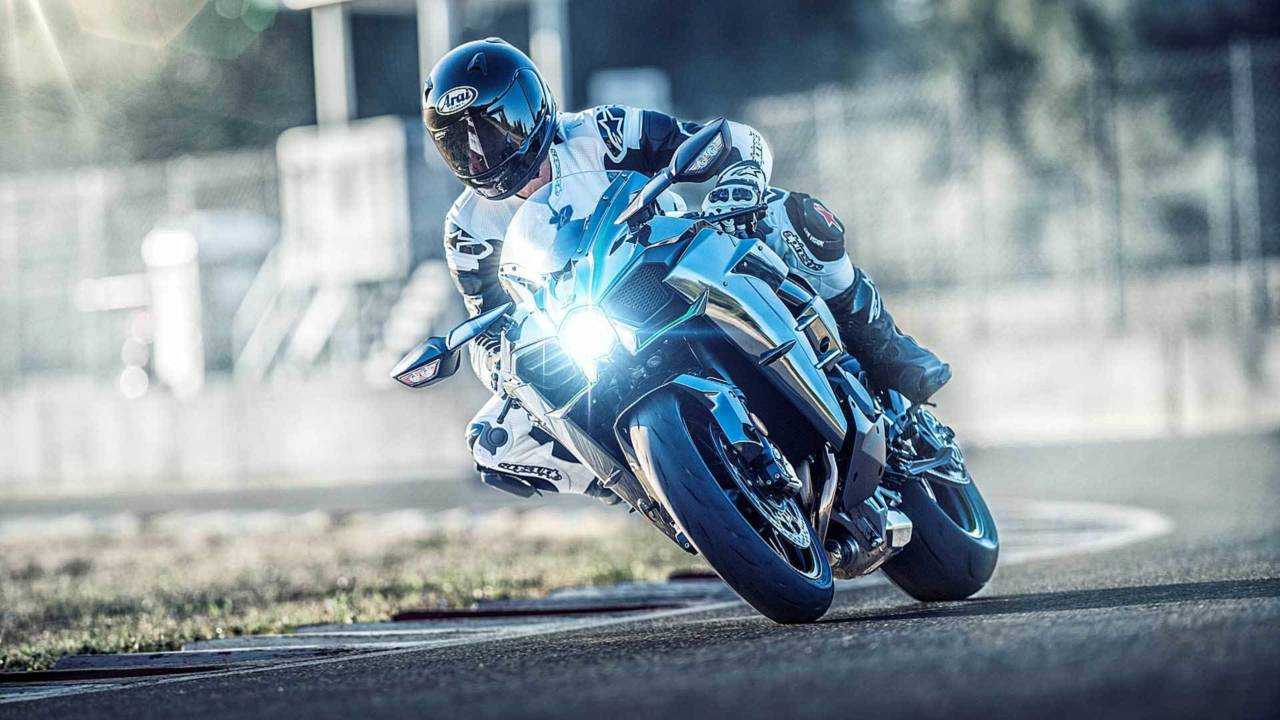 This looks like a still from some new sci-fi bike racing movie, and we love it.