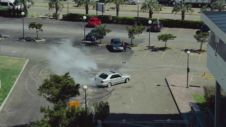 Mercedes'in valeler için hazırladığı eğlenceli reklam filmini izleyin