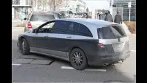Erwischt: Mercedes R