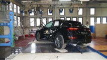 Audi Q8 crash test