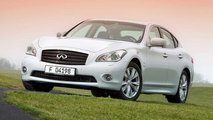 Infiniti M35h - 2011