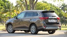2019 Mitsubishi Outlander PHEV: Pros And Cons