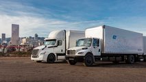 Freightliner eCascadia (left) and Freightliner eM2 (right)