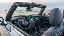 2020 Mini Convertible Sidewalk