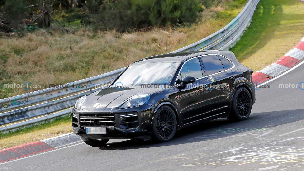 Foto - Porsche Cayenne restyling, le nuove foto spia