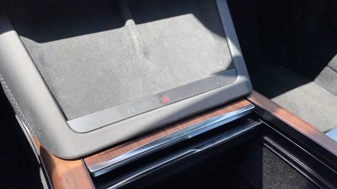 Tesla Model S Plaid Backup Gear Selector
