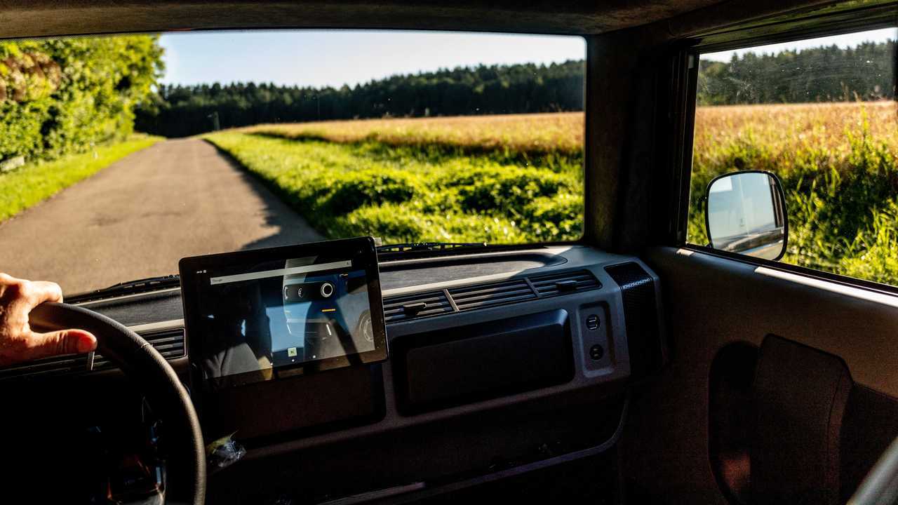 Electric Brands xBus (2022): Cockpit