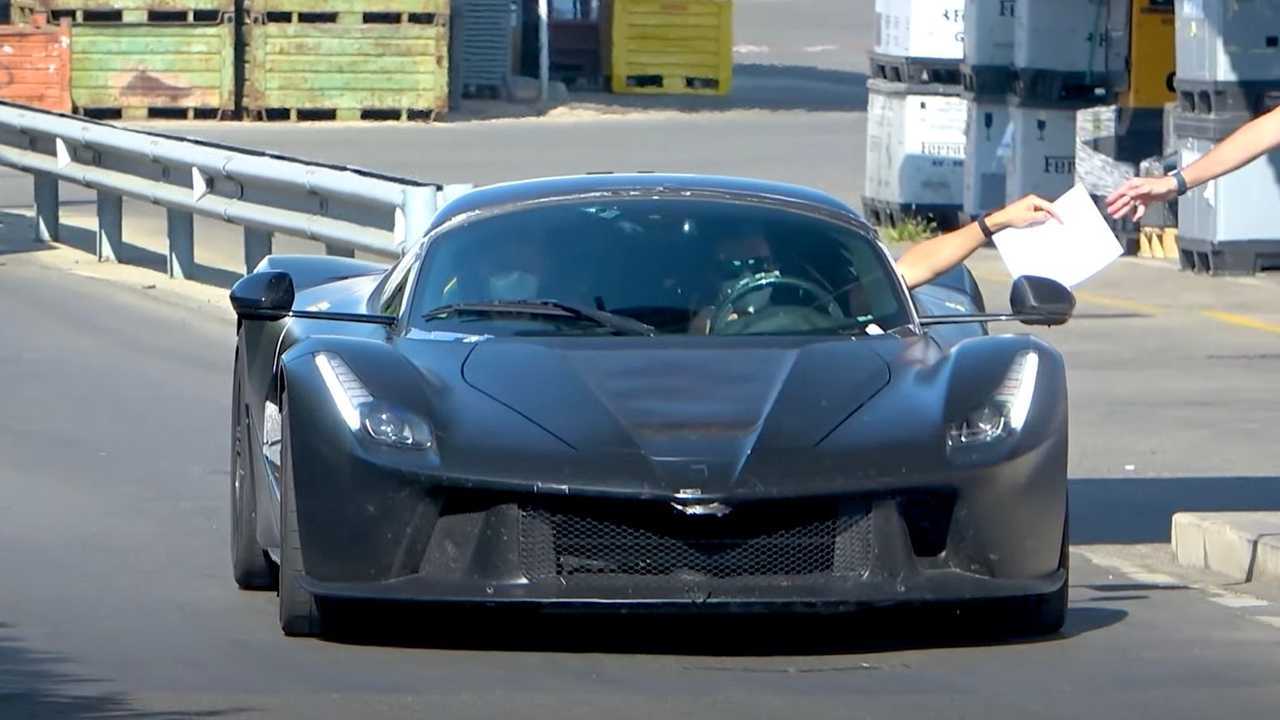 Fotos espía de un prototipo del Ferrari LaFerrari