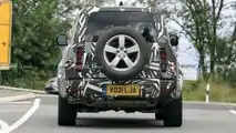 Land Rover Defender 130