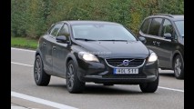 Volvo XC40 İlk Kez Test Edilirken Görüntülendi