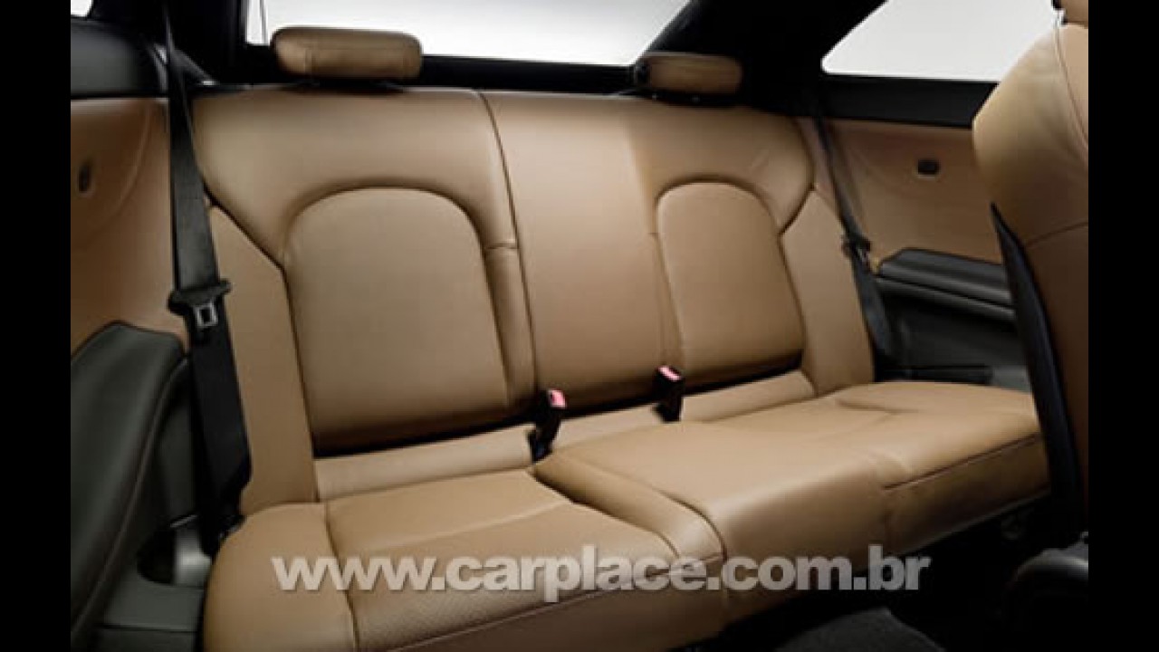 Mercedes apresenta novo Coupe CLC 2009 fabricado no Brasil