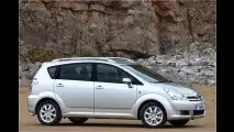 Toyota Corolla Verso (2004)