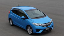 2014 Honda Fit Hybrid 19.07.2013