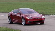 Tesla Model S Foto spia di Nurburgring