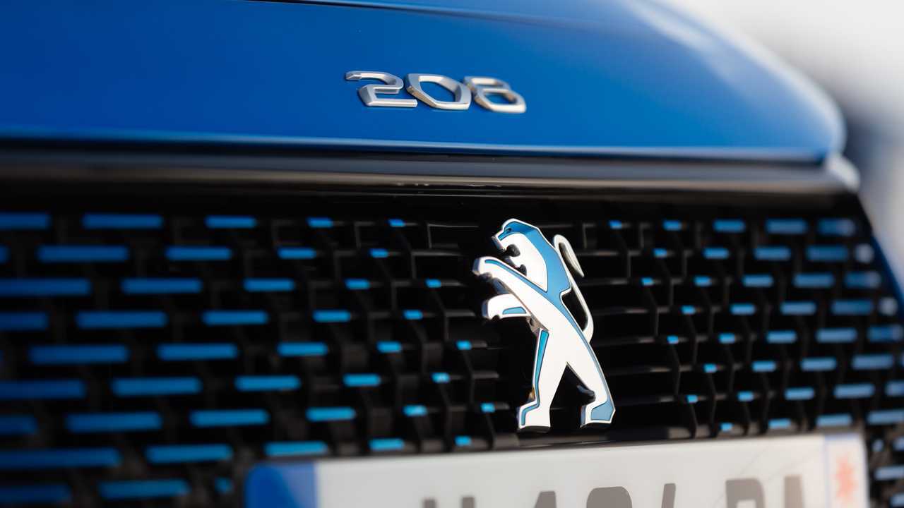 Peugeot e-208, elettrica non solo per la città