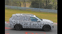 Gegen Audi Q7 und Mercedes GLS