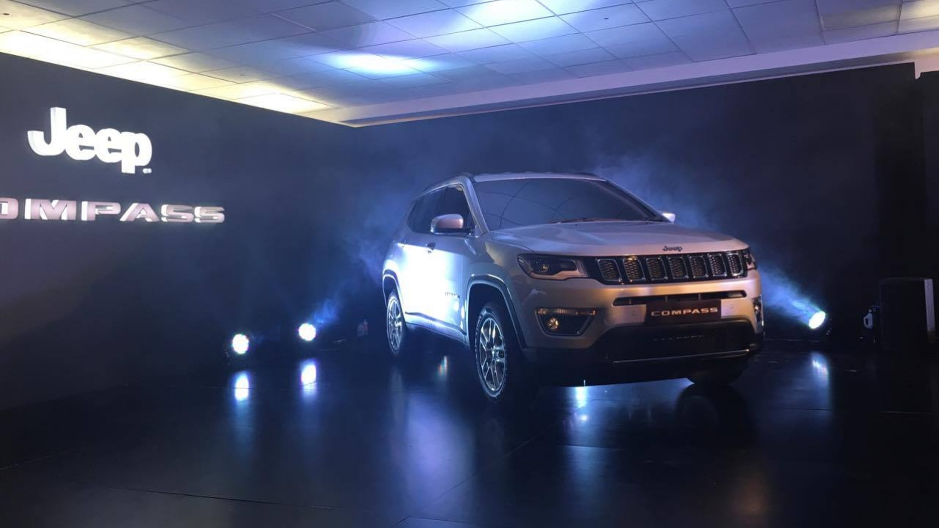 Jeep Compass Lançamento na Índia Fotos