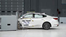 Kia Cadenza IIHS Crash Test