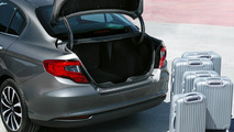 Fiat Tipo gris maletero