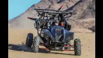 Fliegender Geländewagen