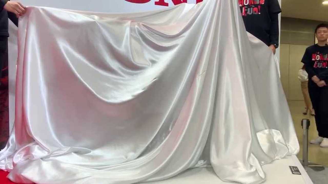 Honda Unveils CR Electric Motorcycle Prototype In Tokyo