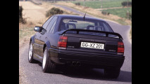 Opel Omega Lotus, le foto storiche