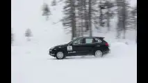 Porsche 911 alla Porsche Sport Driving School Ice 2012