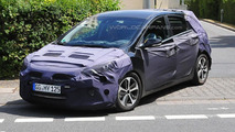 Hyundai i30 facelift spy photo