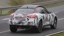 2016 Maserati Levante mule spy photo