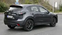 Mazda CX-5 facelift spy photo