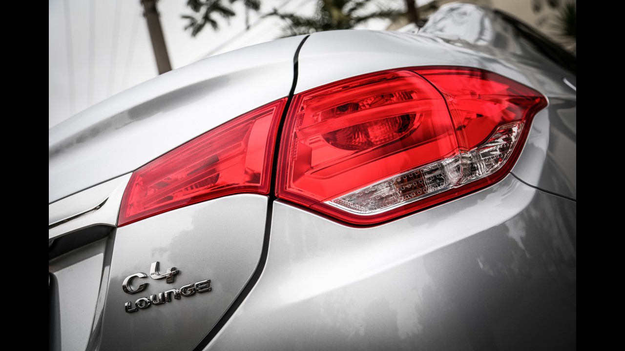 Teste CARPLACE: os novos Focus e Sentra encaram Civic e C4 Lounge